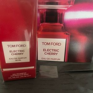 Brand new in packaging Tom Ford Electric Cherry. 1 fl. oz (30ml) Eau de Parfum.